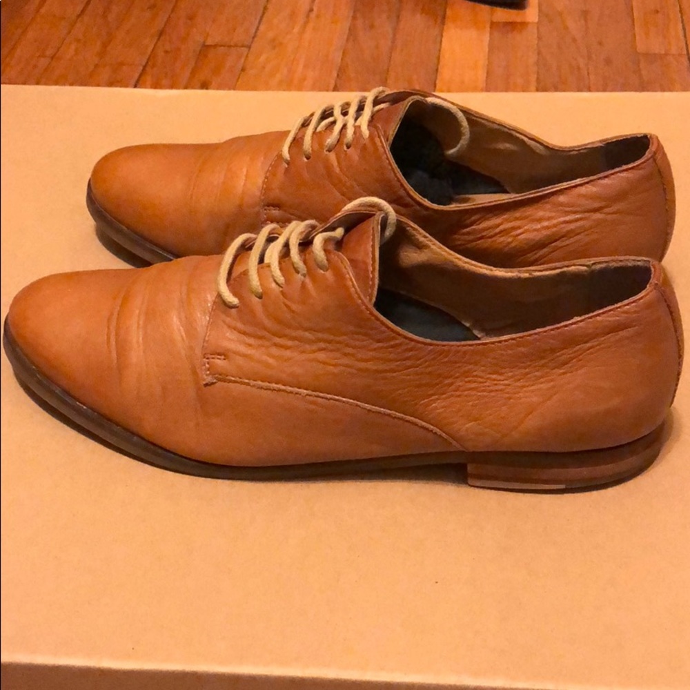 Dune London Tan Soft Leather Oxfords